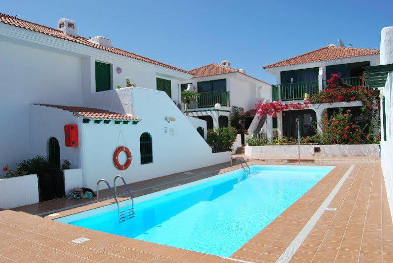 Apartamentos Las Gavias San Agustín Esterno foto