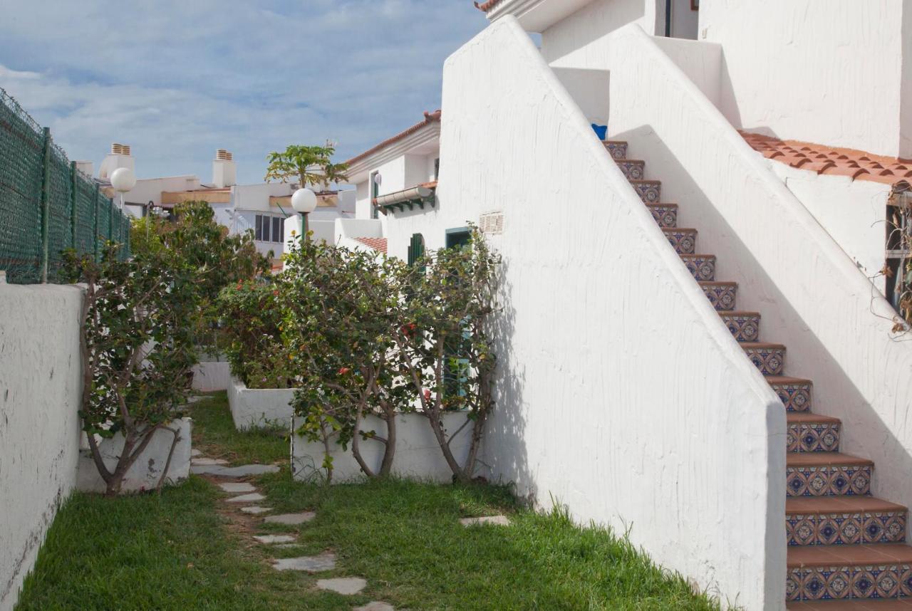 Apartamentos Las Gavias San Agustín Esterno foto
